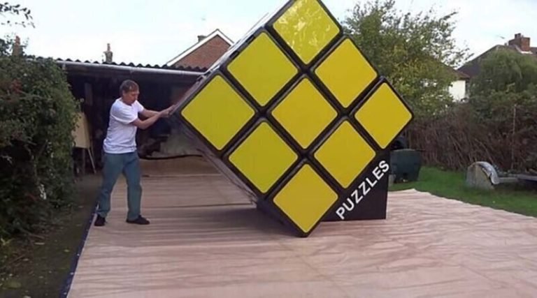 Gigantskiy rubik